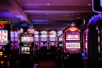 Eagle Mountain casino-restaurant, casinospel met drakenslachting, am primit sloturi cazinou monede gratuite