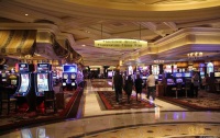 Cât costă parcarea la cazinoul live, banen bij ameristar casino